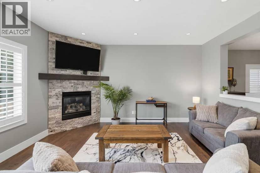 98 Evergreen Common SW — photo 9 of 40