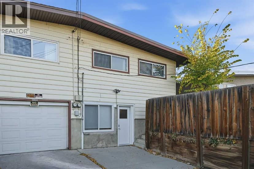 2224 34 Street SW — photo 30 of 32
