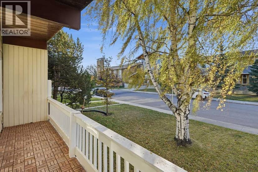 2224 34 Street SW — photo 16 of 32