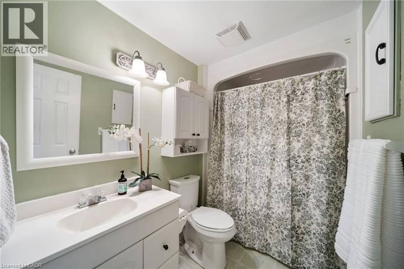 4 PATRICE Court — photo 11 of 16