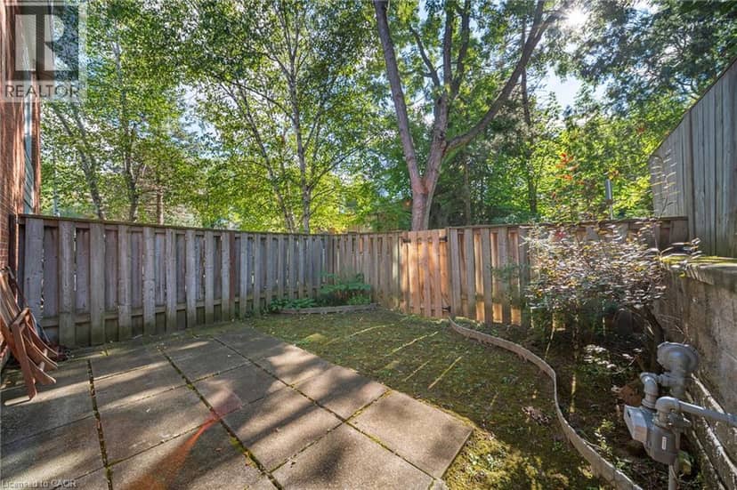 4 PATRICE Court — photo 13 of 16