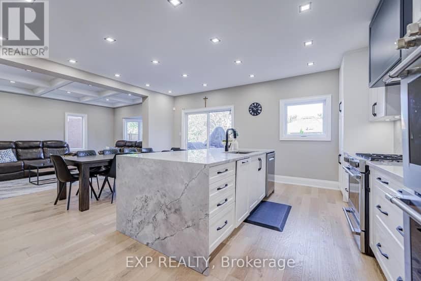 779 McLaren Street — photo 12 of 40