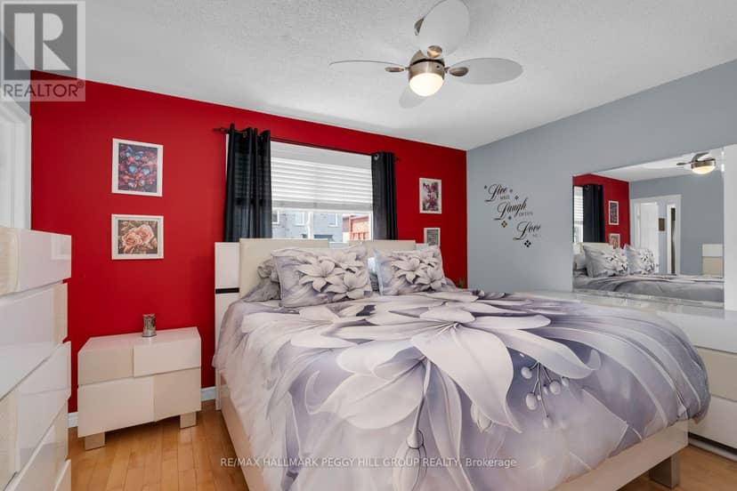 9 Stephanie Lane — photo 9 of 29