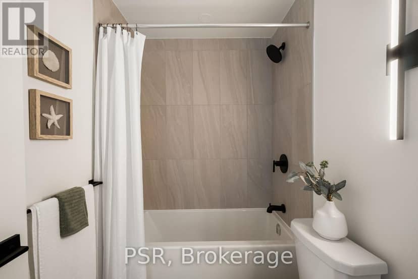 2011 - 1185 Dupont Street — photo 28 of 40