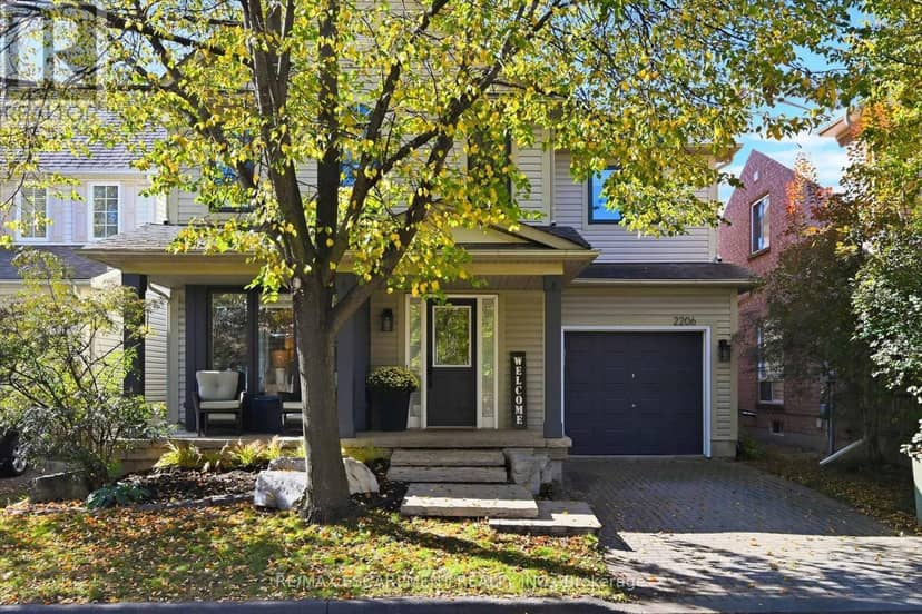 2206 Casselman Court, Burlington