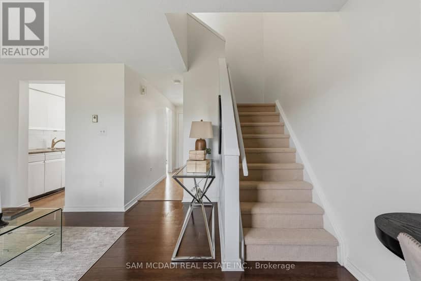 2 - 160 Rittenhouse Road — photo 13 of 27