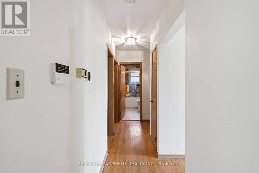 44 McDonald Court — photo 12 of 24