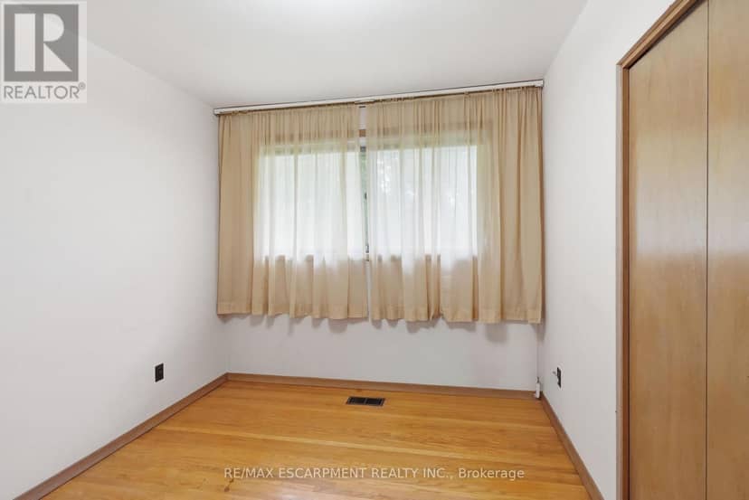 44 McDonald Court — photo 15 of 24