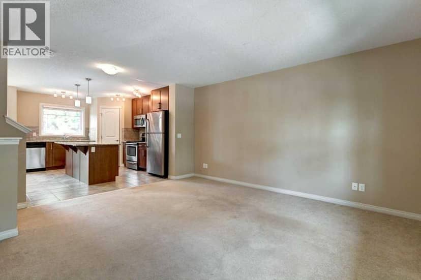 409 Cranberry Park SE, Calgary, photo 6