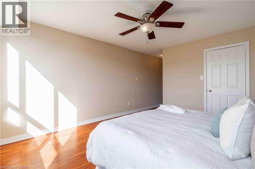 6 VILLAGE GREEN Boulevard Unit# 606 — photo 16 of 40