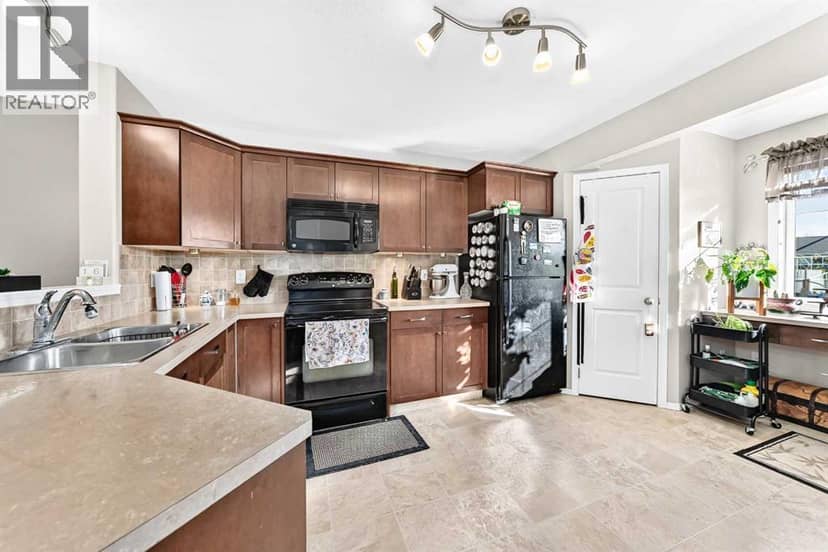 38, 5301 Windward Place, Sylvan Lake, photo 4