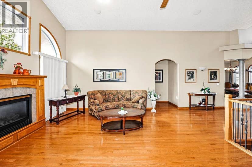 516 Park Ridge Close — photo 10 of 40