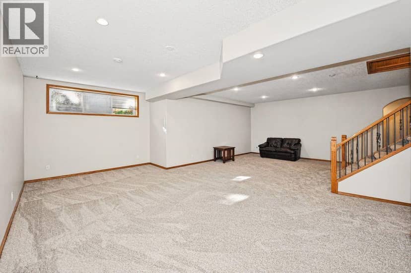 516 Park Ridge Close — photo 33 of 40