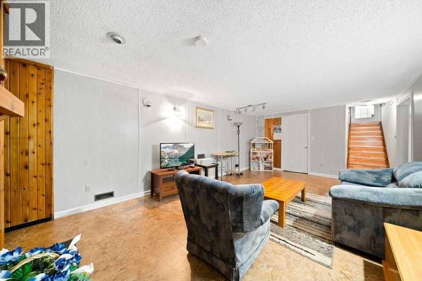 19 Greenbrook Way E — photo 19 of 36