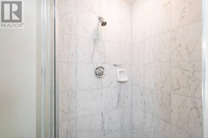 215 - 77 Avenue Road — photo 23 of 35