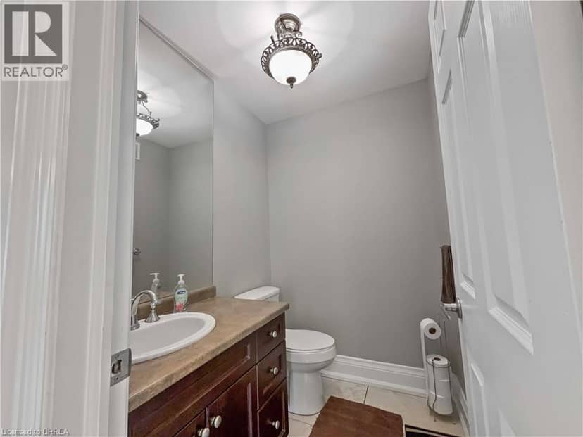 138 COCKSHUTT Road — photo 16 of 40