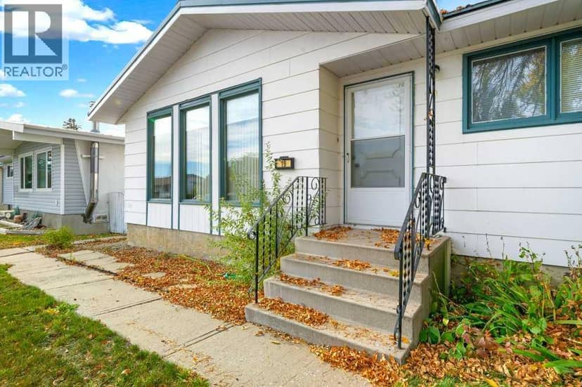 19 Greenbrook Way E, Brooks, photo 3