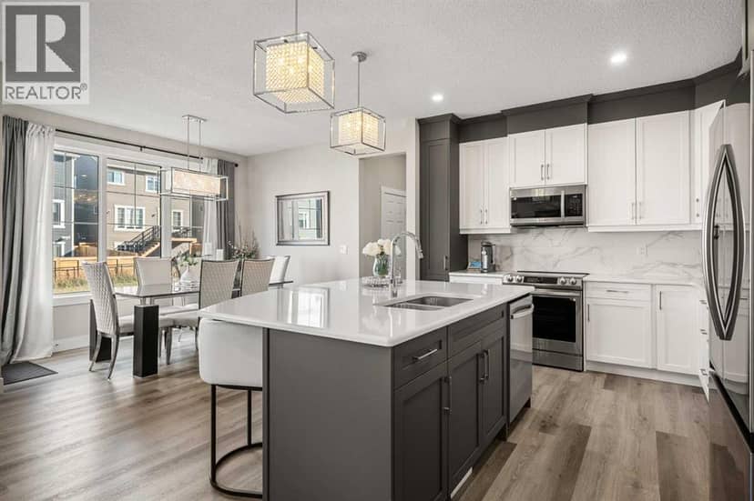 605 Southwinds Close SW, Airdrie, photo 2