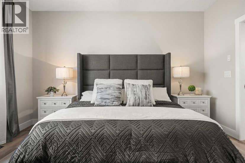 605 Southwinds Close SW — photo 31 of 40