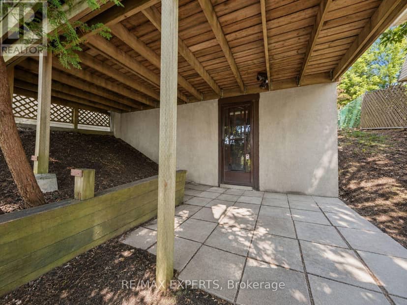 74 Downey Drive — photo 31 of 34