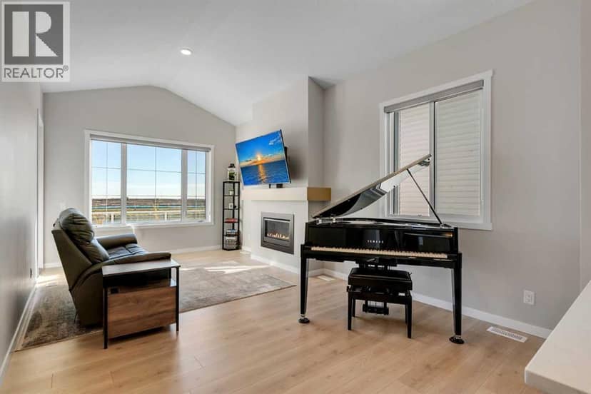 198 Savoy Landing SE — photo 10 of 40