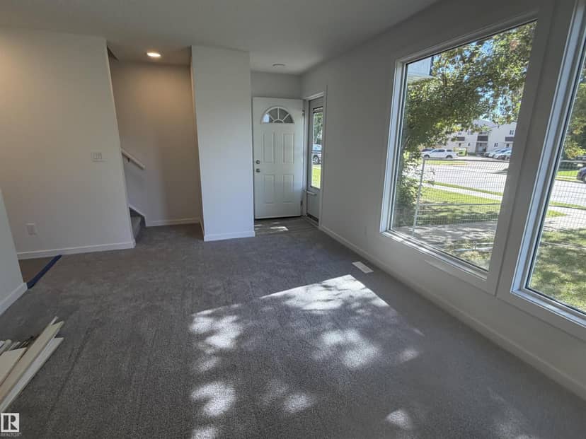 66 Athabasca Ac, Devon, photo 3
