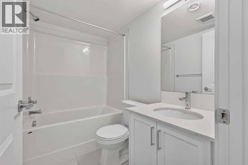 8554 19 Avenue SE — photo 21 of 26
