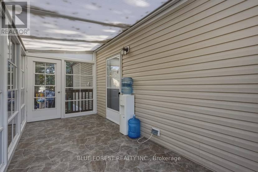 41 - 3100 Dorchester Road — photo 29 of 37
