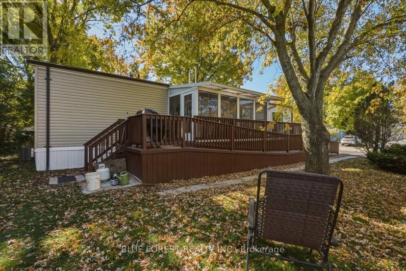 41 - 3100 Dorchester Road — photo 33 of 37