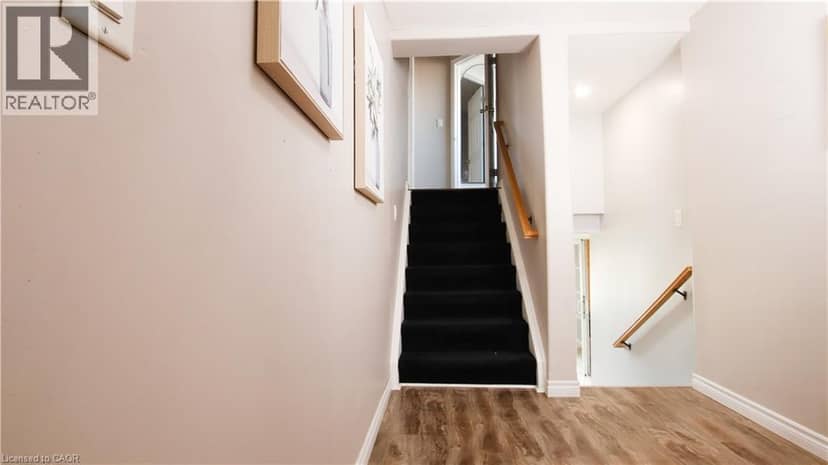 18 CLEARVIEW Drive — photo 18 of 40