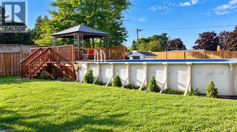 18 CLEARVIEW Drive — photo 35 of 40