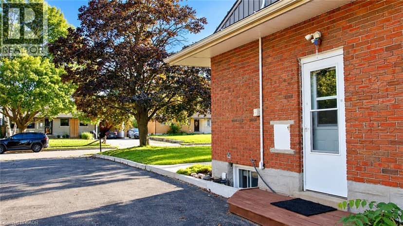 18 CLEARVIEW Drive, Cambridge, photo 4