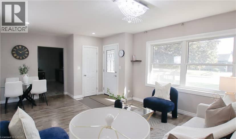 18 CLEARVIEW Drive, Cambridge, photo 8