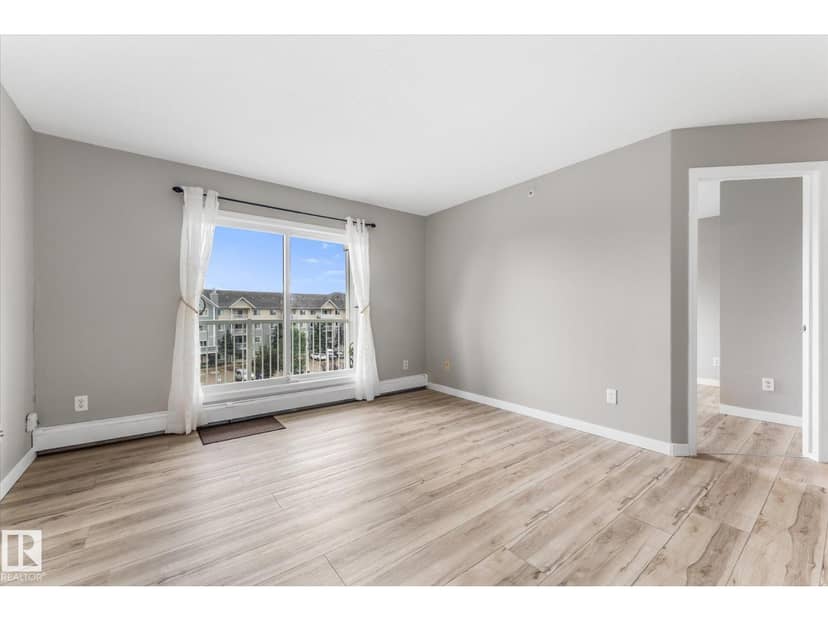 #437 50 Woodsmere Cl — photo 16 of 40