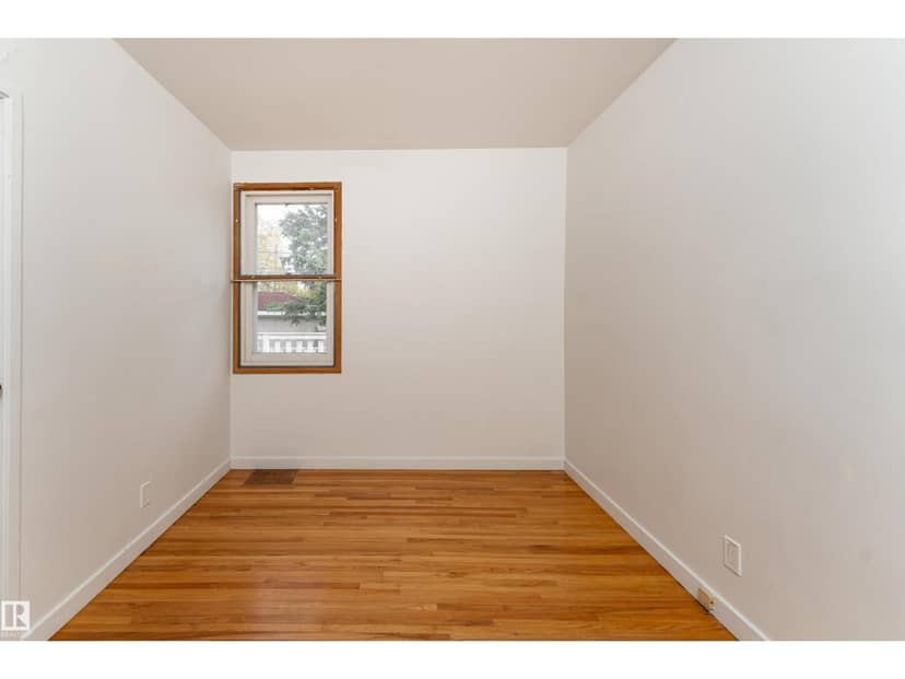 10719 132 ST NW — photo 17 of 40