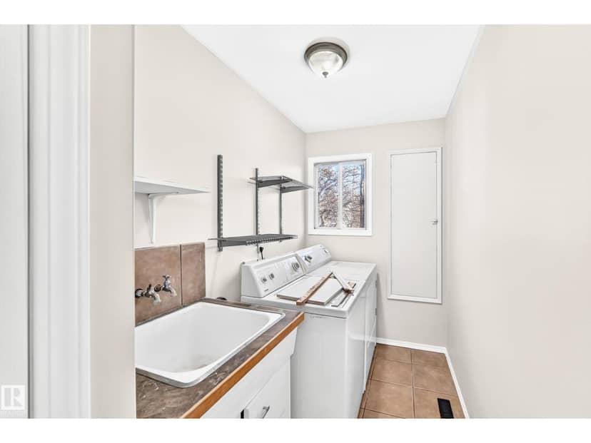 12217 88 ST NW — photo 19 of 40