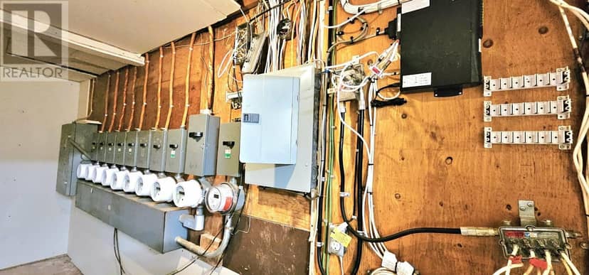 6 Pond Street — photo 13 of 17