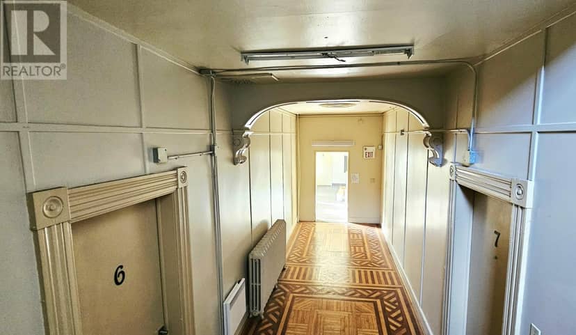96 Upper Prince Street — photo 20 of 27