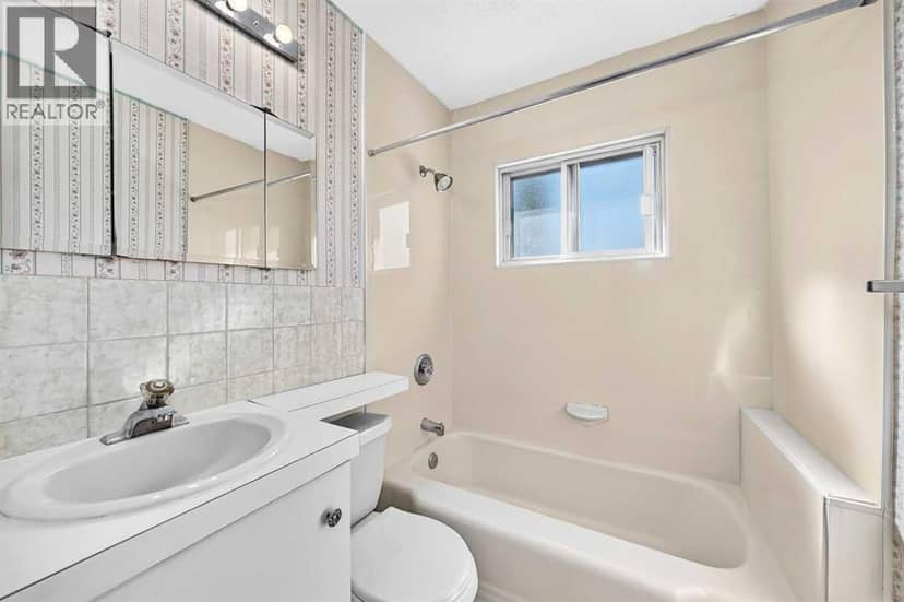 435 51 Avenue — photo 35 of 40