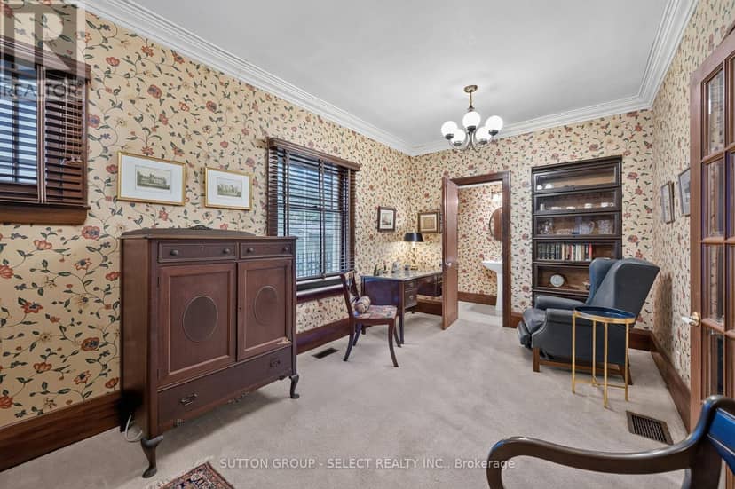 361 Cheapside Street — photo 10 of 38