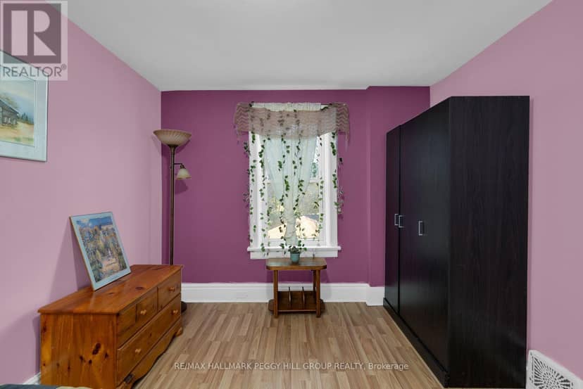 48 Brock Street — photo 10 of 24
