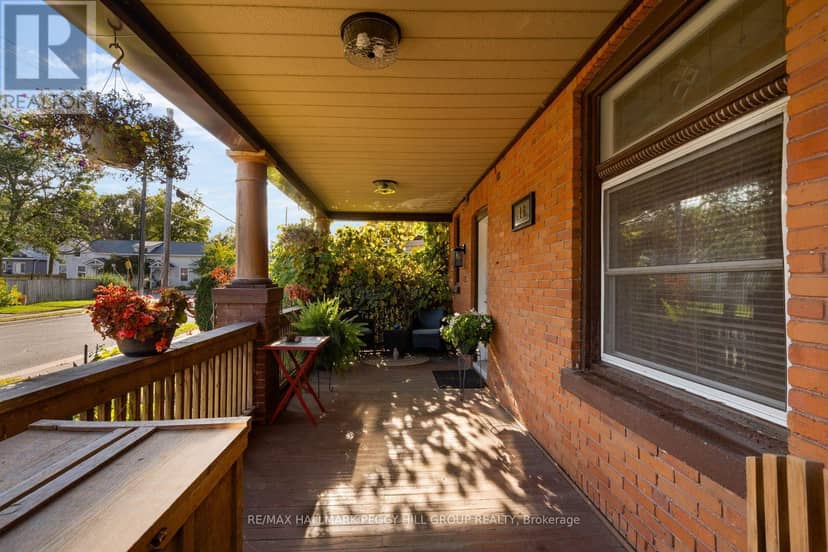 48 Brock Street — photo 2 of 24