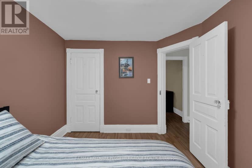 48 Brock Street — photo 9 of 24