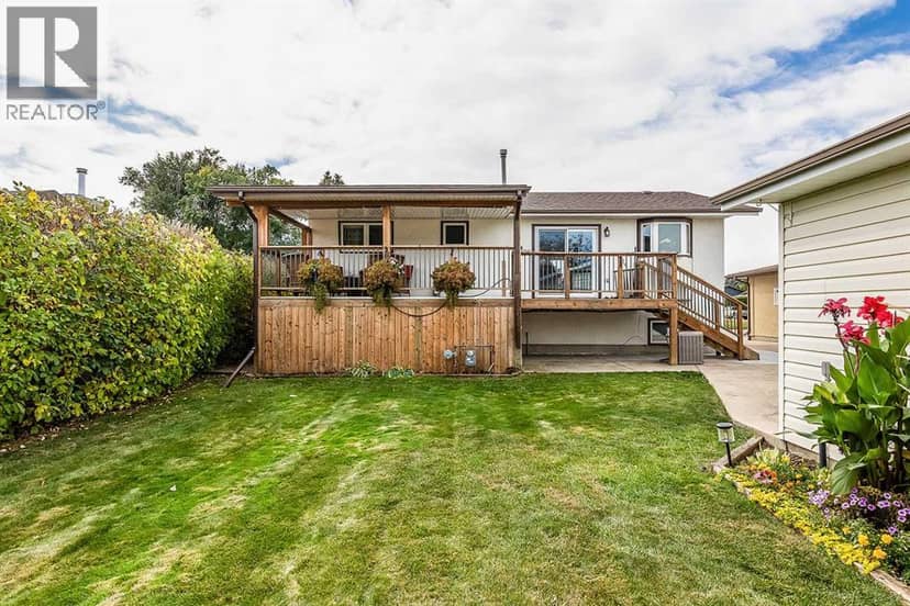 46 Ross Haven Place SE — photo 11 of 40