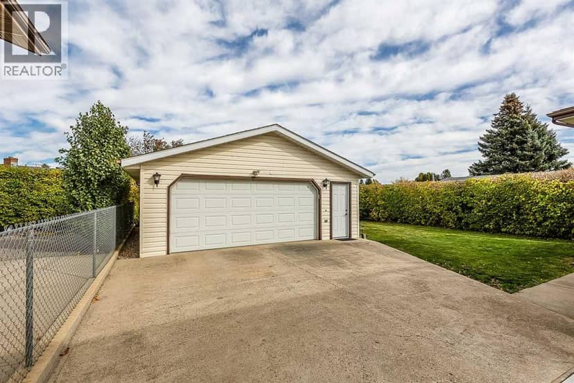 46 Ross Haven Place SE, Medicine Hat, photo 3