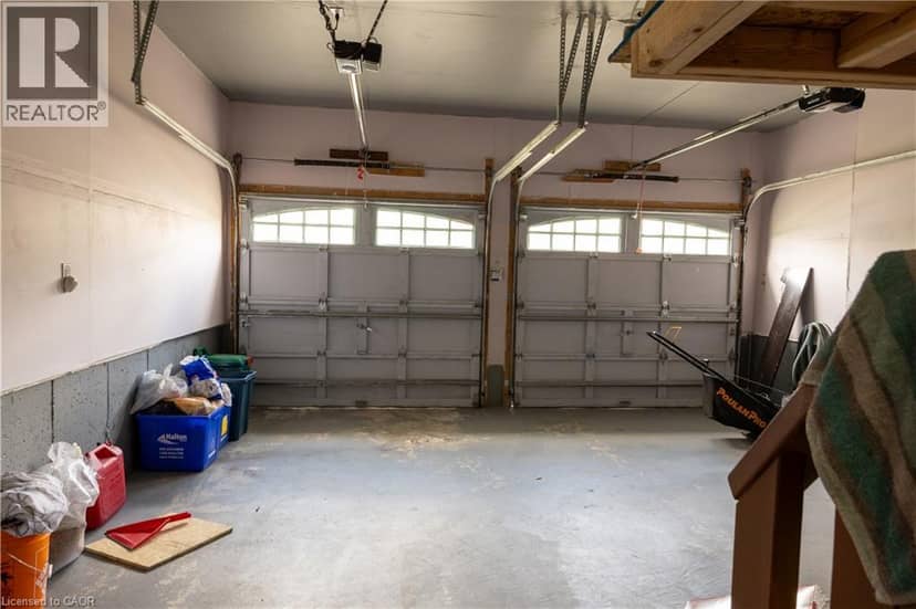 20 GILLESPIE Drive — photo 15 of 17