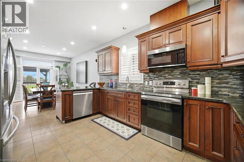79 GARINGER Crescent — photo 14 of 40