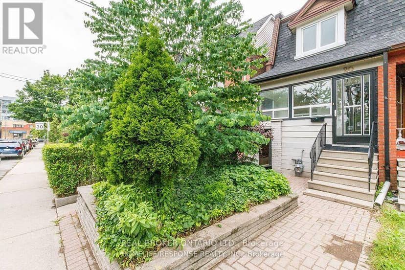 20 Golden Avenue W, Toronto