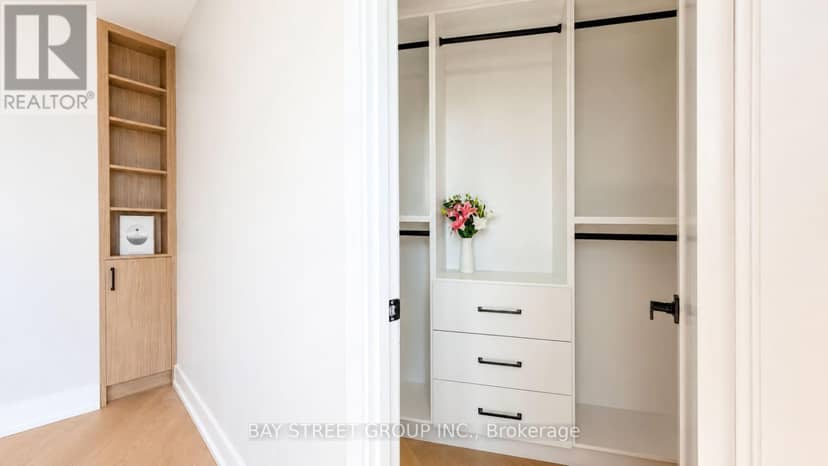 2201 - 85 Skymark Drive — photo 27 of 40