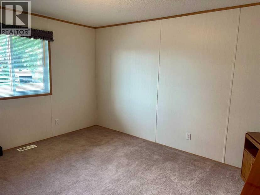 5014 45 Avenue, Vermilion, photo 4